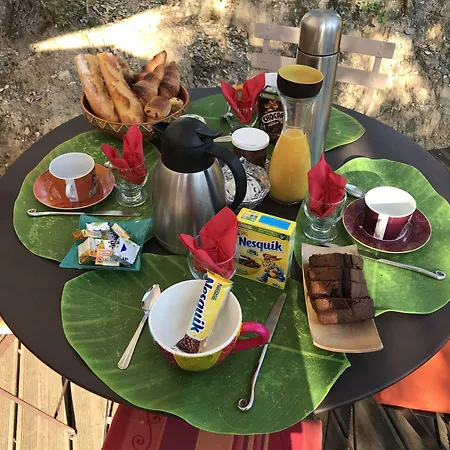 Au Soleil Mongol فندق مبيت وإفطار 3*