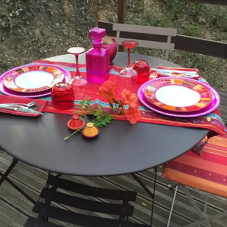 Au Soleil Mongol فندق مبيت وإفطار