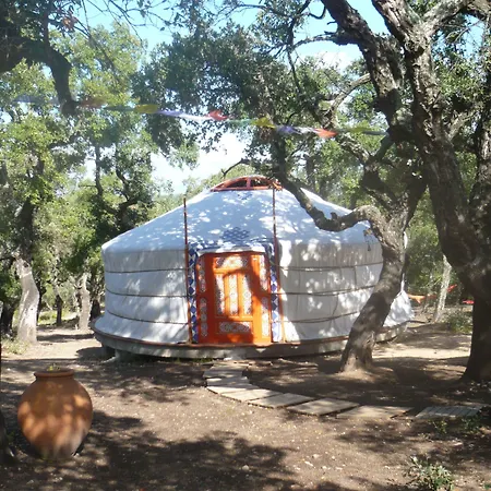 Au Soleil Mongol فندق مبيت وإفطار 3*